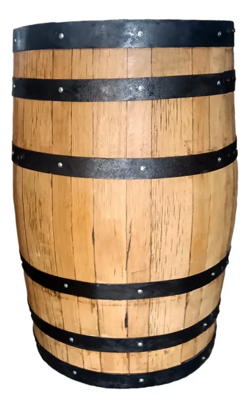 Barril de roble 200L raspado detalle de grabado